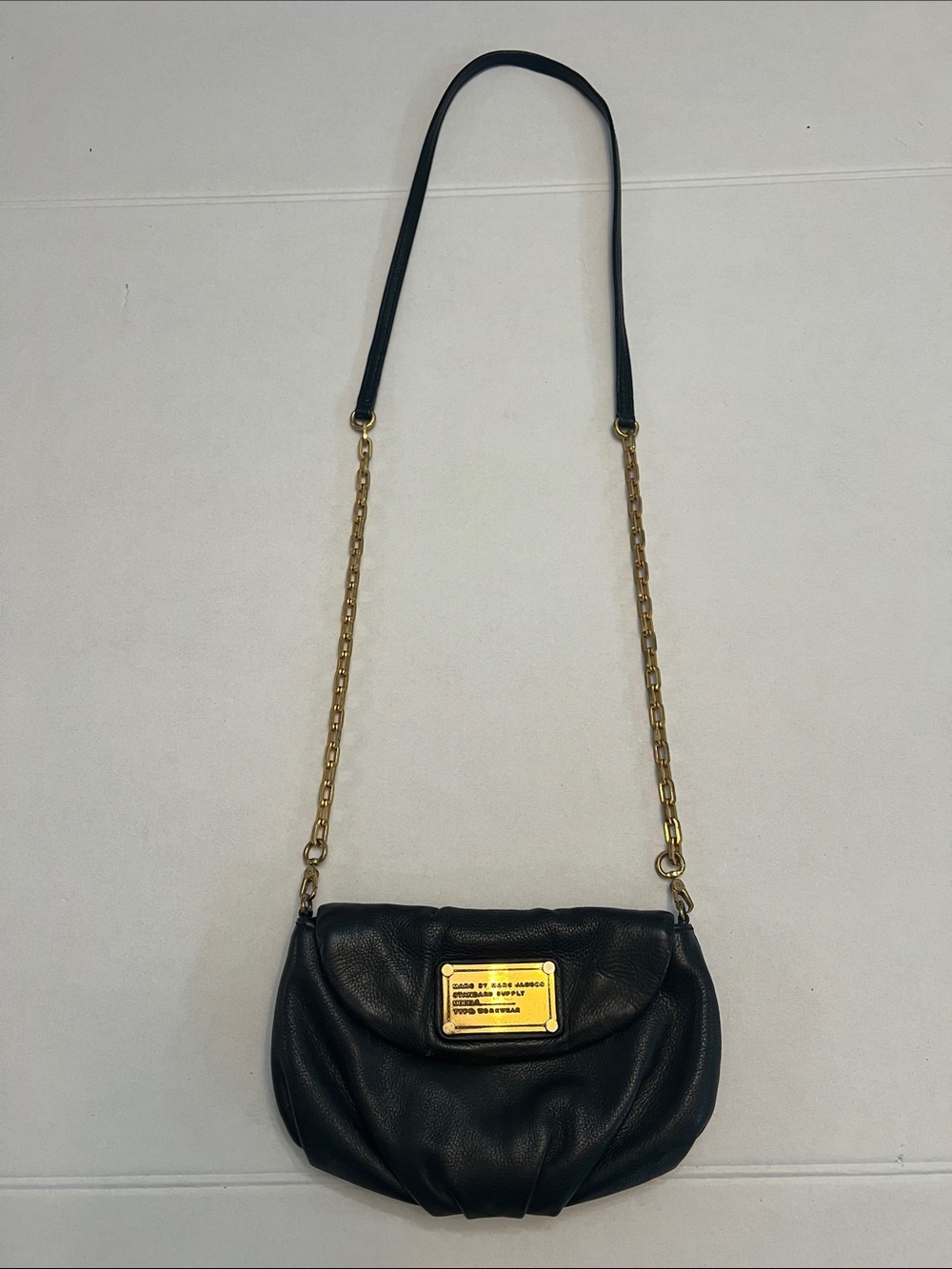 MARC JACOBS CLASSIC Q KARLIE BLACK PEBBLED LEATHER CHAIN CROSSBODY BAG